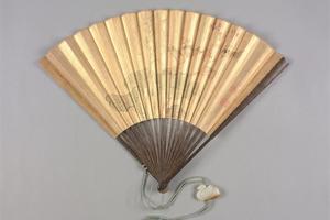 陆治画花卉颙琰书诗成扇