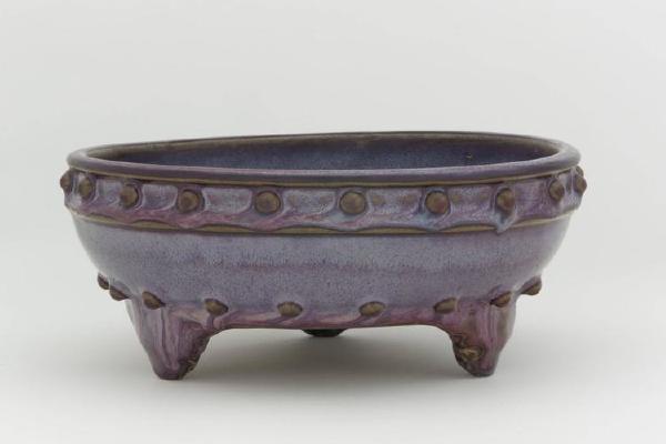 淡紫花盆
