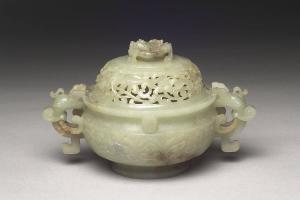 西元1644-1911年 清 青玉兽面纹炉