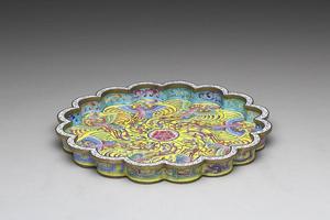 清 康熙  西元1662-1722年 画珐瑯凤纹盘