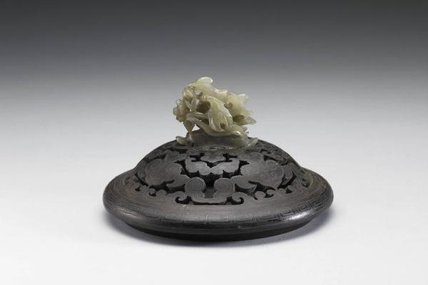 明 青玉炉