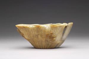 明  西元1644-1911年 旧玉荷叶洗