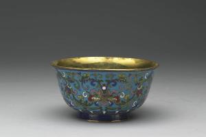 清 西元1644-1911年 掐丝珐琅番莲纹碗