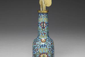 清 高宗  西元1736-1795年 乾隆 铜珐瑯瓶
