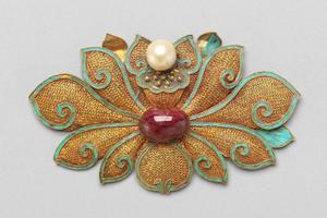 清  高宗 乾隆  西元1736-1795年 乾隆 金累丝莲花结子