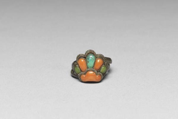 清 西元1644-1911年 乾隆 银嵌珊瑚松石戒指-5