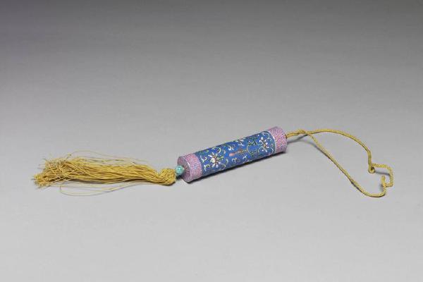 清 西元1644-1911年 粉彩瓷牙签筒-2