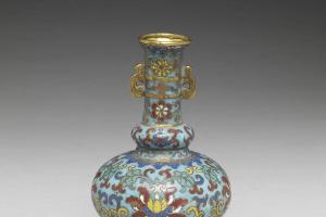 西元1644-1911年 清 铜胎珐瑯花卉纹瓶