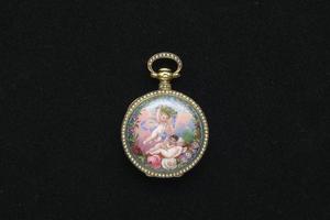十九世纪 十九世纪  西元1801-1900年 「播喴」画珐瑯镶珠怀表-1