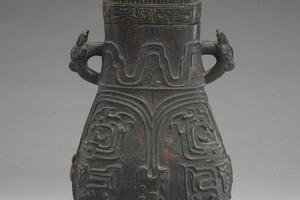 西周晚期 西元前9世纪中叶-前771年 芮公壶