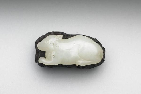 西元1644-1911年 清 白玉鼠