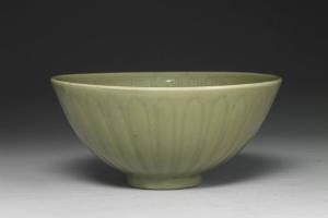 明前期 十五世纪  西元15世纪 龙泉窑 青瓷莲瓣碗