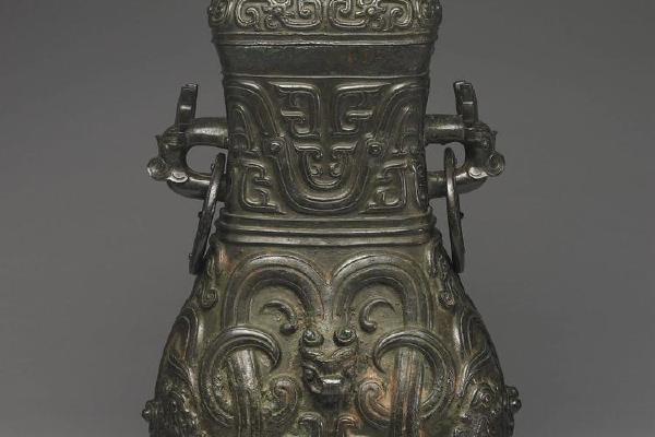 西周晚期 西元前9世纪中叶-前771年  颂壶