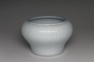 清 西元1644-1911年 汝釉 瓷百折鱼缸