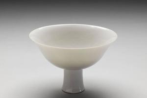 明 永乐  西元1403-1424年 永乐 甜白云龙纹高足碗