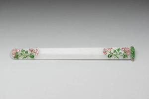 西元1644-1911年 清 玉嵌珠翠碧玺扁方