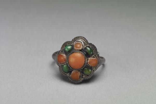 清 西元1644-1911年 乾隆 银嵌珊瑚松石戒指-8