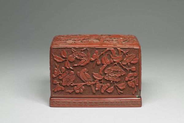 明  十六－十七世纪  西元1501-1700年 十六－十七世纪 剔红山水人物方盒