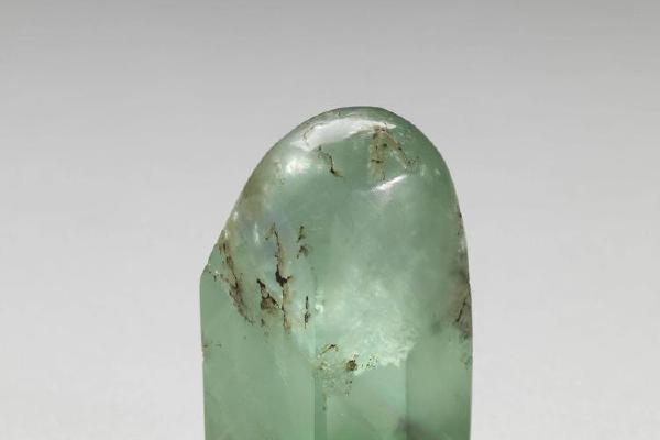 西元1644-1911年 清 绿水晶未刻印
