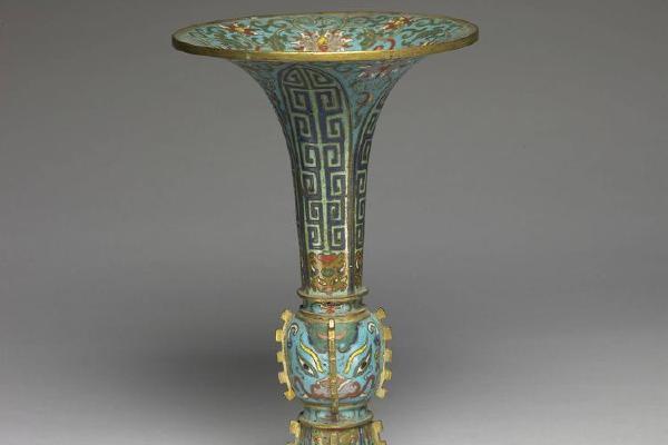 西元1644-1911年 清 铜珐瑯觚形瓶