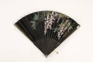 清蒋溥书五言诗兆丰画花卉成扇