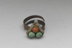 西元1644-1911年 银镀金珊瑚苗石铜戒指-2