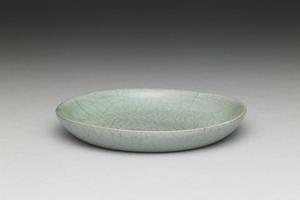 北宋 汝窑 青瓷碟（「丙蔡」铭）