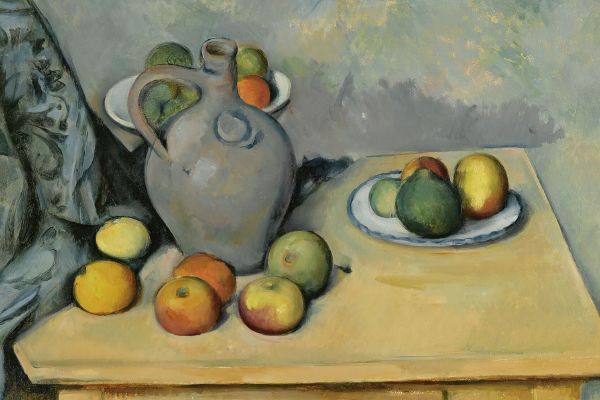 Pichet Et Fruits Sur Une Table
