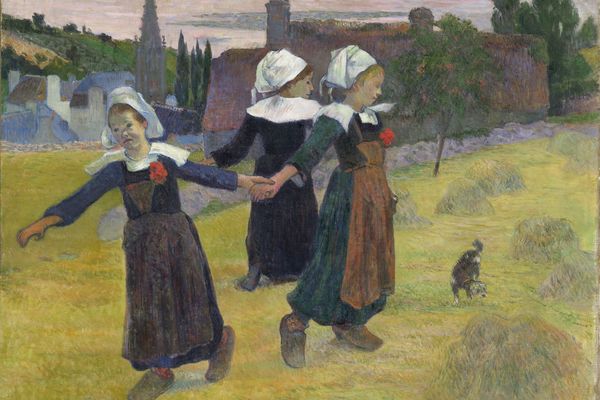 Breton Girls Dancing,Pont-Aven 