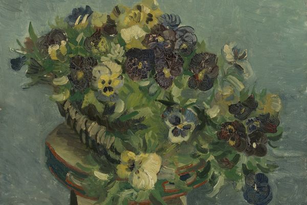 Tambourine with Pansies