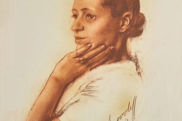 Portrait of Irene Andreeva （艾琳安德烈耶娃的肖像）