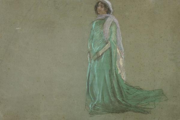 书房，穿着绿色长裙，围着粉色围巾的女人(Study, woman in long green dress, pink scarf)