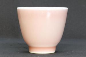 谷雨山房豇豆红直口杯