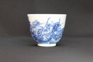 六逸堂青花仙人乘槎图纹杯