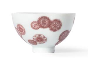 二亭釉里红皮球花杯