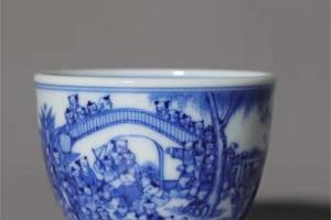 青花人物百子图卧足缸杯