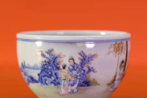 桃李园夜宴图卧足缸杯