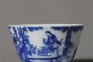 青花宋人鉴古图品茶杯