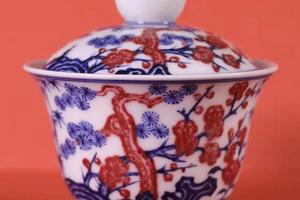 仿明青花釉里红松竹梅岁寒三友二才盖碗