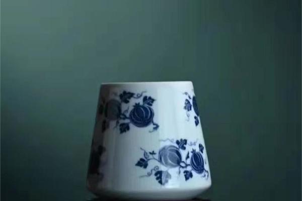 弄月斋洋酒杯
