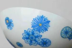艺林堂翠料皮球花卧足杯