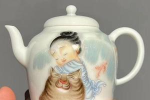 艺林堂粉彩憧景厝古壶