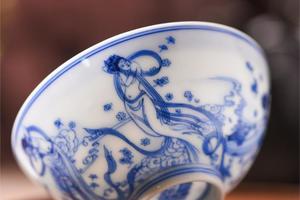 朴真堂柴窑青花飞天普洱杯