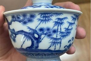 仿明成化松竹梅岩茶盖碗