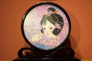 宝石新粉彩 《唐韵新风》