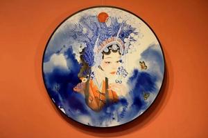 泼墨青花宝石综合彩瓷板画 《国韵风华》