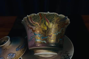 山海经之五彩神牛