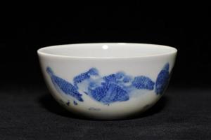 赏瓷观窑青花鹌鹑纹杯卧足杯
