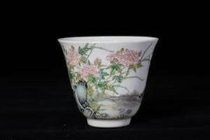 赏瓷观窑粉彩鸬雁花卉撇口杯