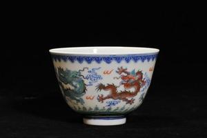 赏瓷观窑青花斗彩五龙撇口杯